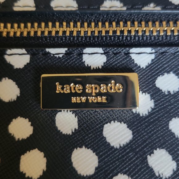 Kate Spade Pouch - Picture 2 of 4